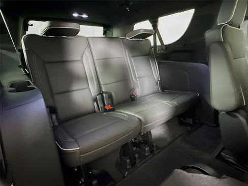 New 2026 GMC Yukon XL Elevation w/ LPO, Floor Liner Package AWD/4WD image 21