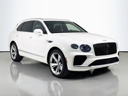 New 2025 Bentley Bentayga image 1
