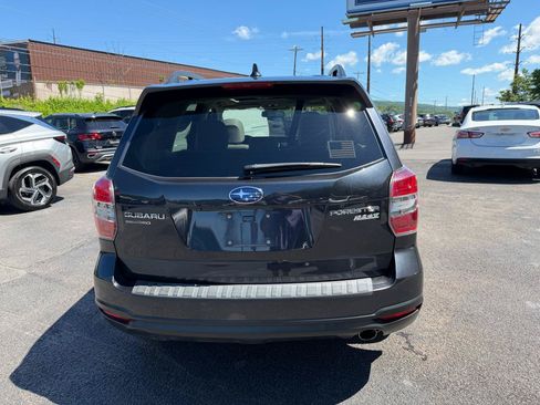 Used 2016 Subaru Forester 2.5i Limited AWD/4WD image 7