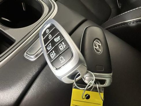 Used 2023 Hyundai Santa Fe Limited AWD/4WD image 21