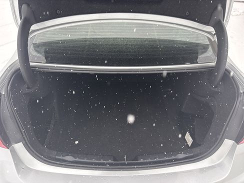 Used 2018 BMW 320i xDrive Sedan w/ Convenience Package image 7