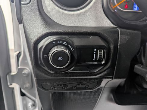 Used 2024 Jeep Wrangler Unlimited Sport image 14