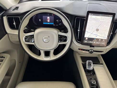 New 2026 Volvo XC60 B5 Ultra w/ Protection Package Premier image 13