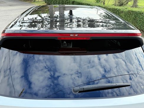 Used 2024 Mitsubishi Outlander Ralliart image 13