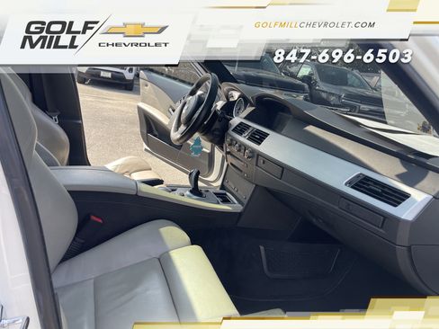 Used 2006 BMW M5 RWD image 28