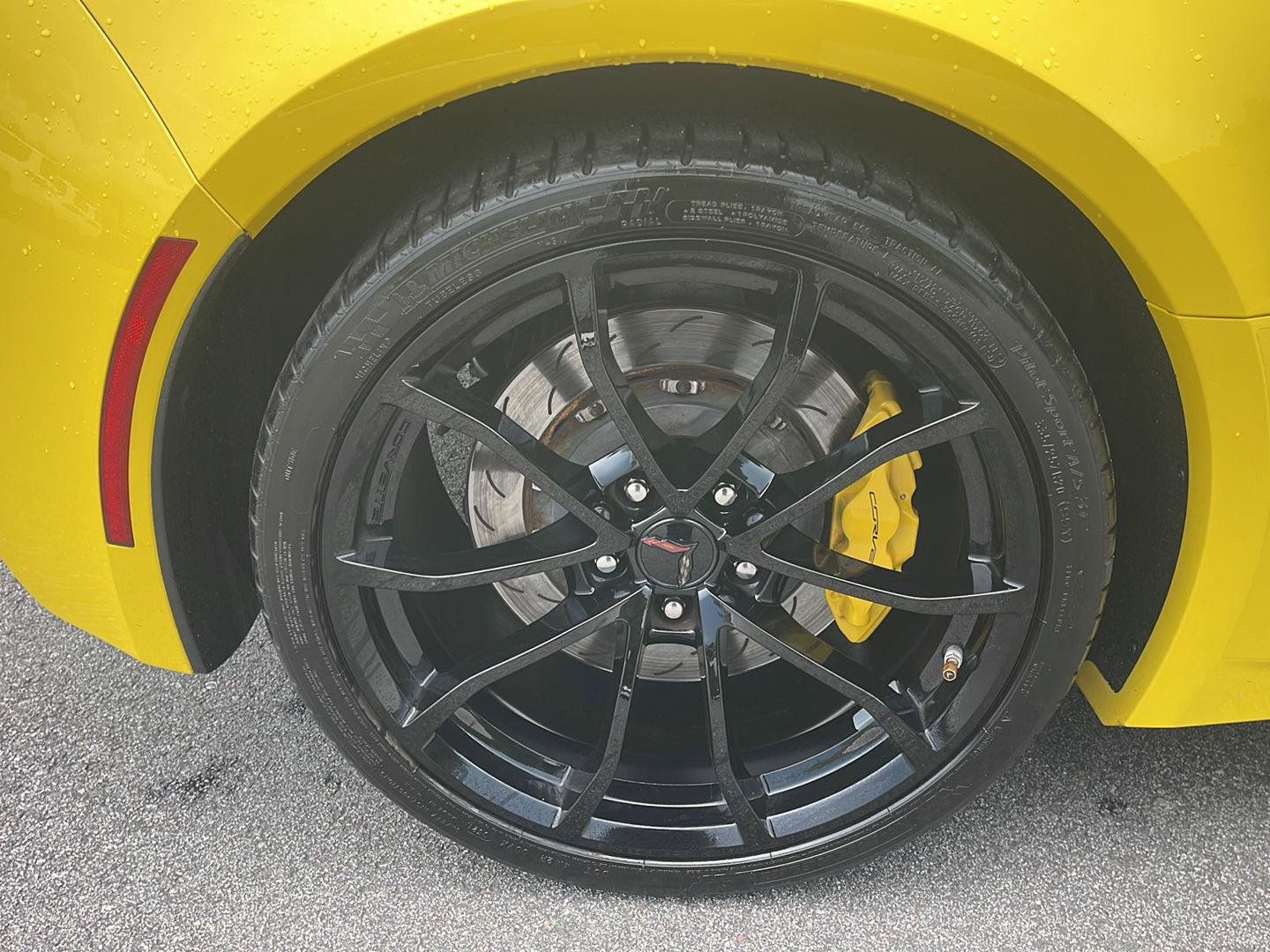 Used 2017 Chevrolet Corvette Grand Sport RWD image 13