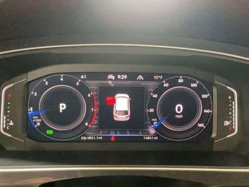Used 2024 Volkswagen Tiguan SEL R-Line AWD/4WD image 19