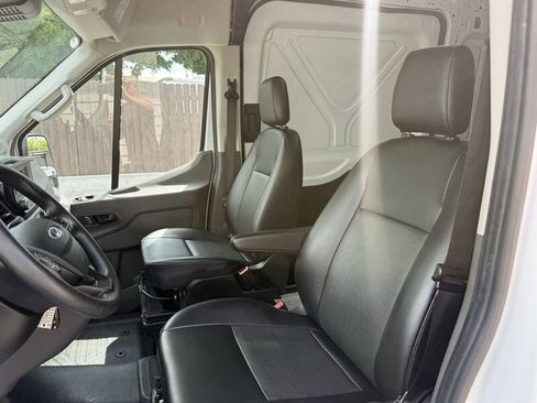 Used 2024 Ford Transit 250 148 Medium Roof Extended AWD image 22