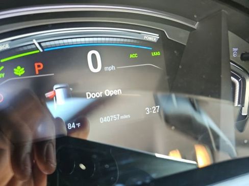 Used 2021 Honda CR-V Touring image 24
