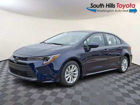 New 2026 Toyota Corolla LE FWD image 3