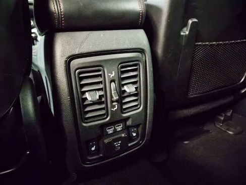 Used 2024 Dodge Durango GT image 21