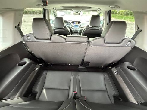 Used 2020 Acura MDX FWD w/ Technology Package image 11