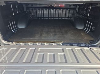 Used 2022 Chevrolet Colorado LT w/ LT Convenience Package AWD/4WD video 5