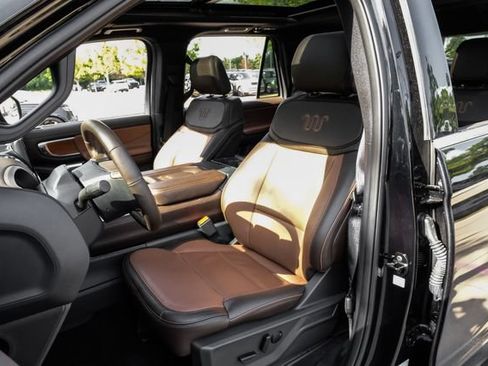 Used 2025 Ford Expedition King Ranch AWD/4WD image 41