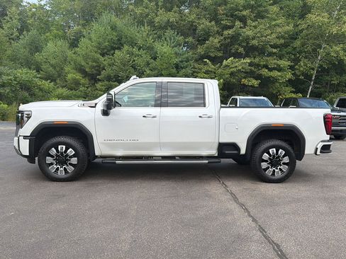 Certified 2024 GMC Sierra 2500 Denali w/ Denali Reserve Package AWD/4WD image 5