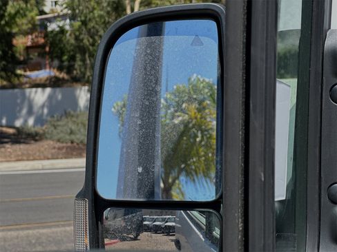 New 2024 Mercedes-Benz Sprinter 144 Cargo image 9