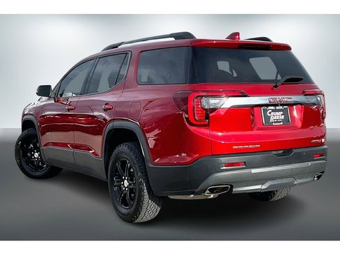 Used 2023 GMC Acadia AT4 image 4