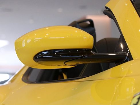 Certified 2021 Ferrari 812 GTS image 13