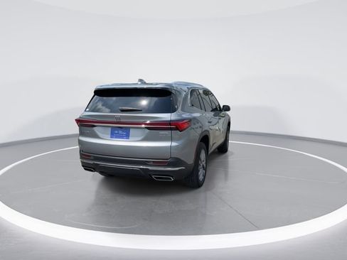 Used 2025 Buick Enclave Preferred w/ Super Cruise Package FWD image 7