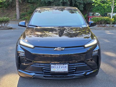 New 2027 Chevrolet Bolt LT w/ Comfort Package FWD image 8