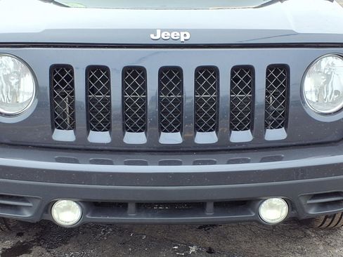 Used 2015 Jeep Patriot High Altitude image 24