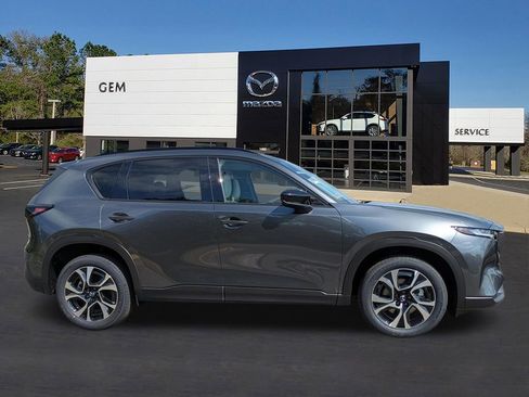 New 2026 MAZDA CX-5 Preferred image 3