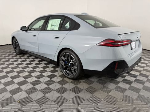 New 2026 BMW 540i xDrive w/ M Sport Package image 5