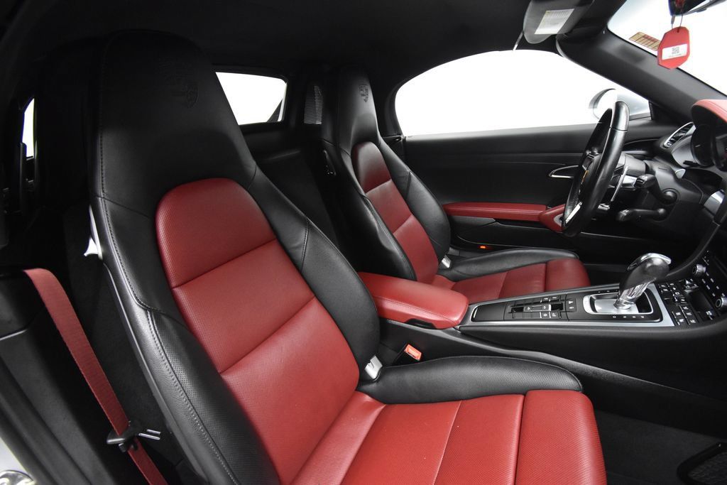 Used 2017 Porsche 718 Boxster S RWD image 12