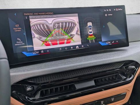 New 2026 BMW 330i Sedan w/ Premium Package image 13