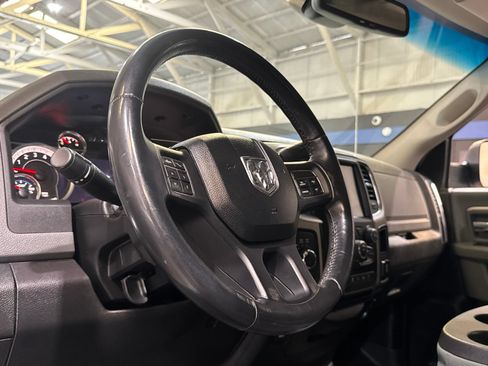 Used 2014 RAM 2500 SLT w/ Luxury Group AWD/4WD image 28