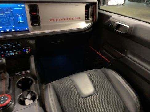 Used 2023 Ford Bronco Raptor image 28