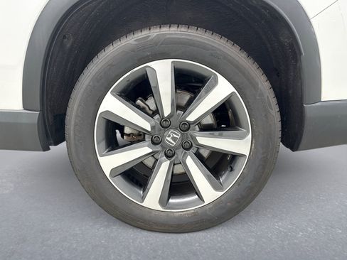 Used 2023 Honda Pilot Touring image 28