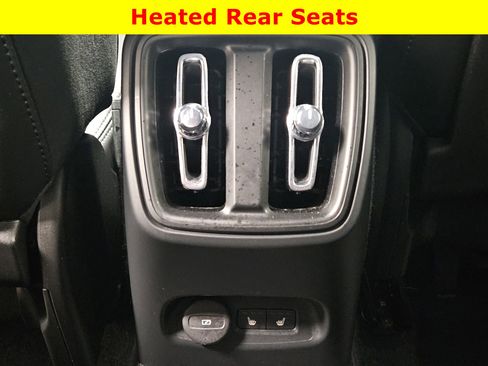 Used 2021 Volvo XC40 P8 Recharge w/ Advanced Package AWD/4WD image 27