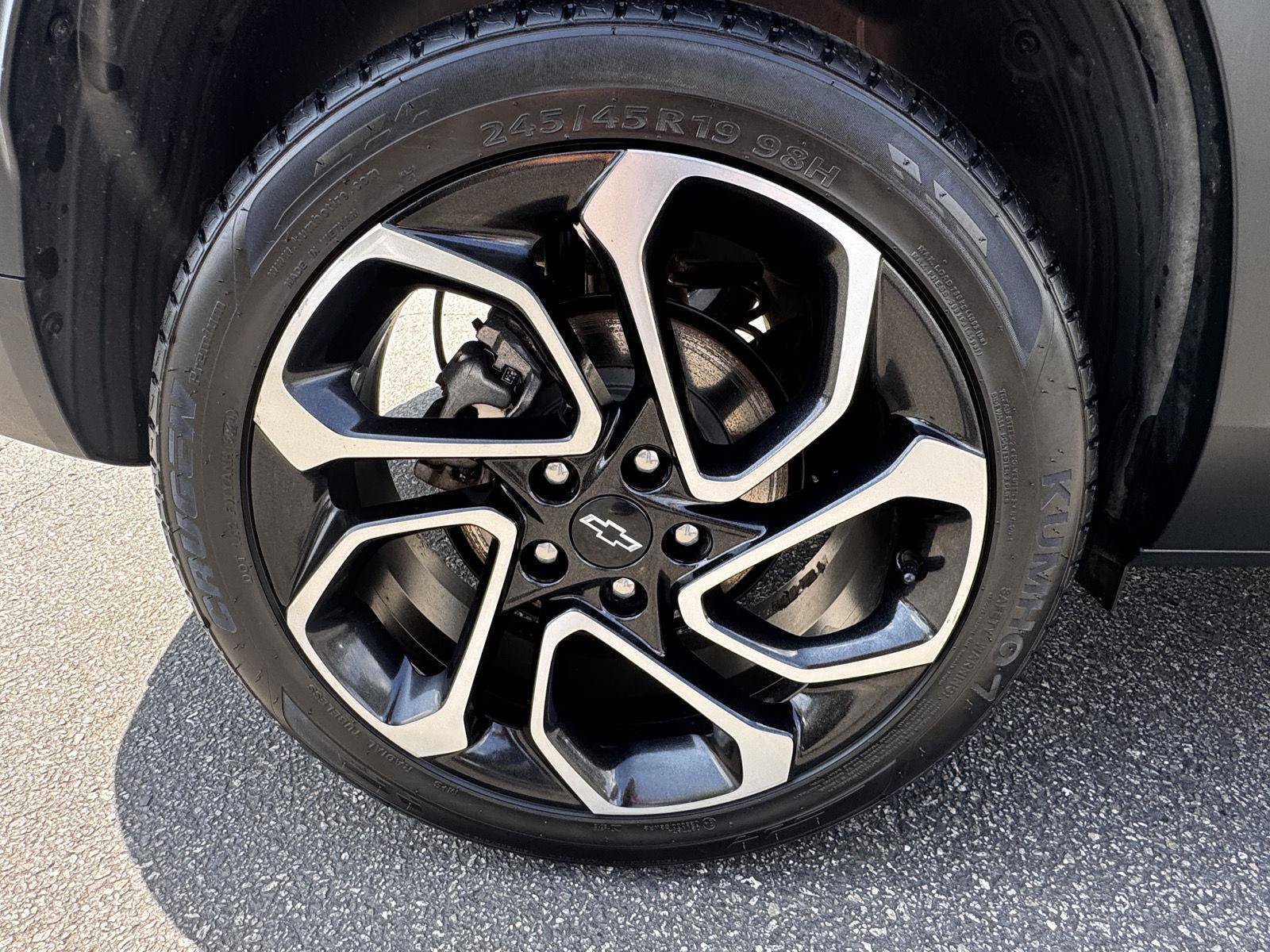 Certified 2024 Chevrolet Trax RS FWD image 9