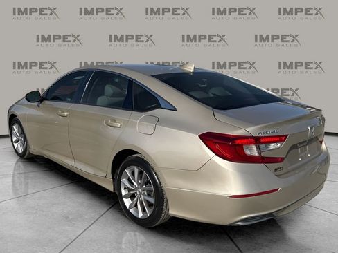 Used 2018 Honda Accord LX image 3