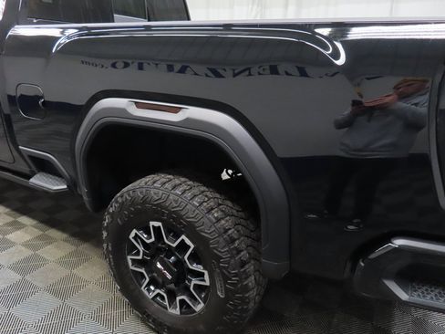 Used 2025 GMC Sierra 2500 AT4X image 51