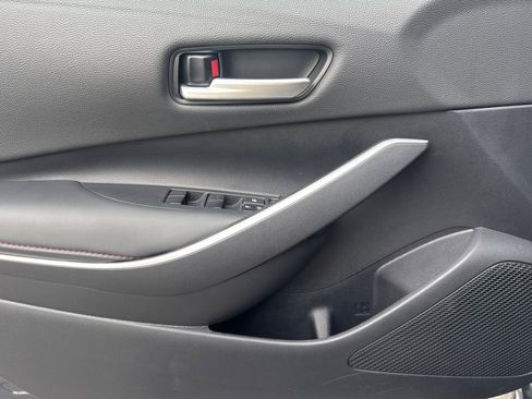 Certified 2025 Toyota Corolla SE image 14