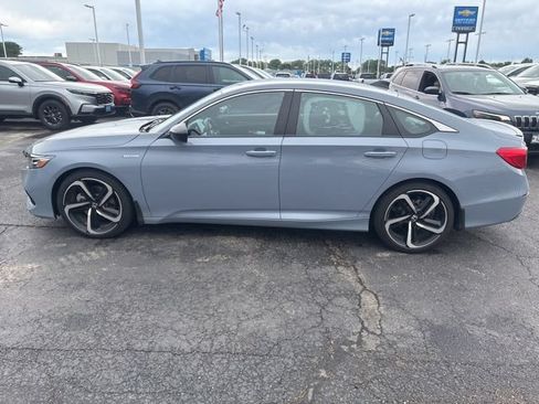 Used 2022 Honda Accord Sport image 6
