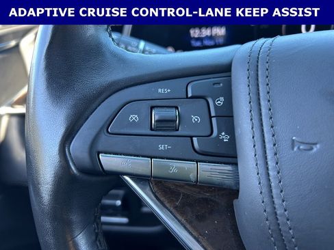 Used 2023 Cadillac Escalade Premium Luxury Platinum image 19