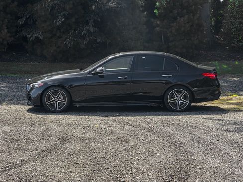 Used 2022 Mercedes-Benz C 300 4MATIC Sedan w/ AMG Line w/ Night Package image 4