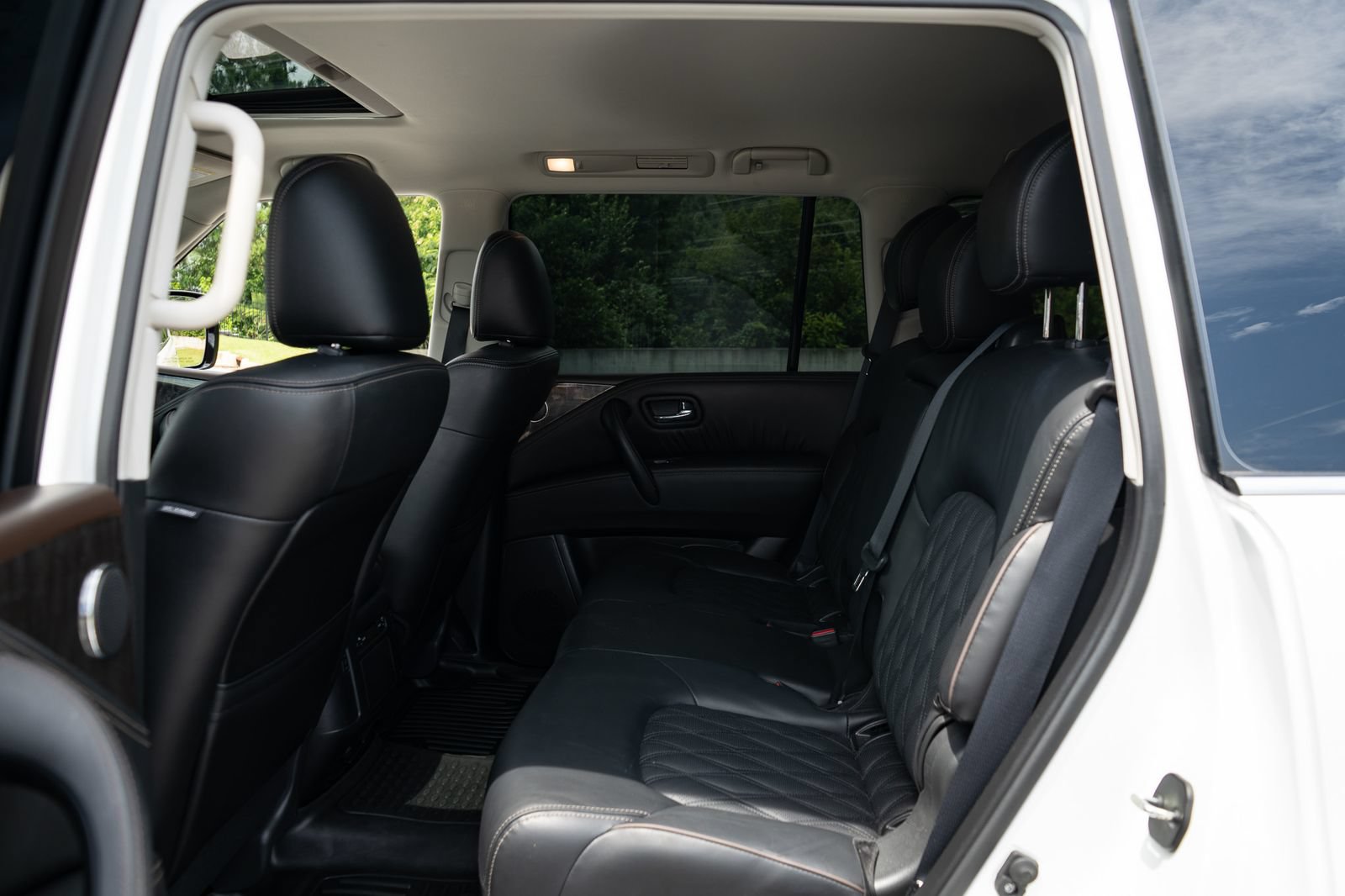 Used 2024 Nissan Armada Platinum w/ Cargo Package RWD image 19