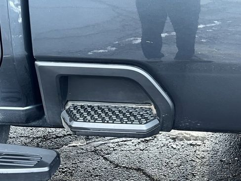 Used 2020 GMC Sierra 2500 Denali w/ Denali Ultimate Package image 13