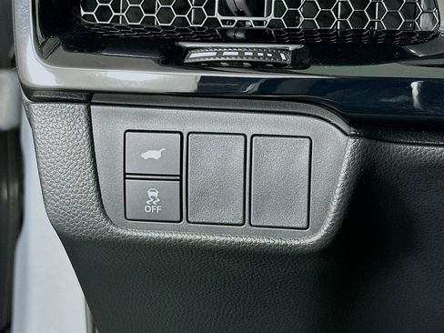 Used 2024 Honda CR-V EX-L image 17