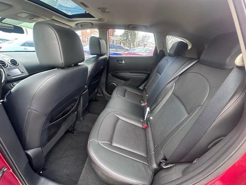 Used 2011 Nissan Rogue SV w/ SL Pkg image 11