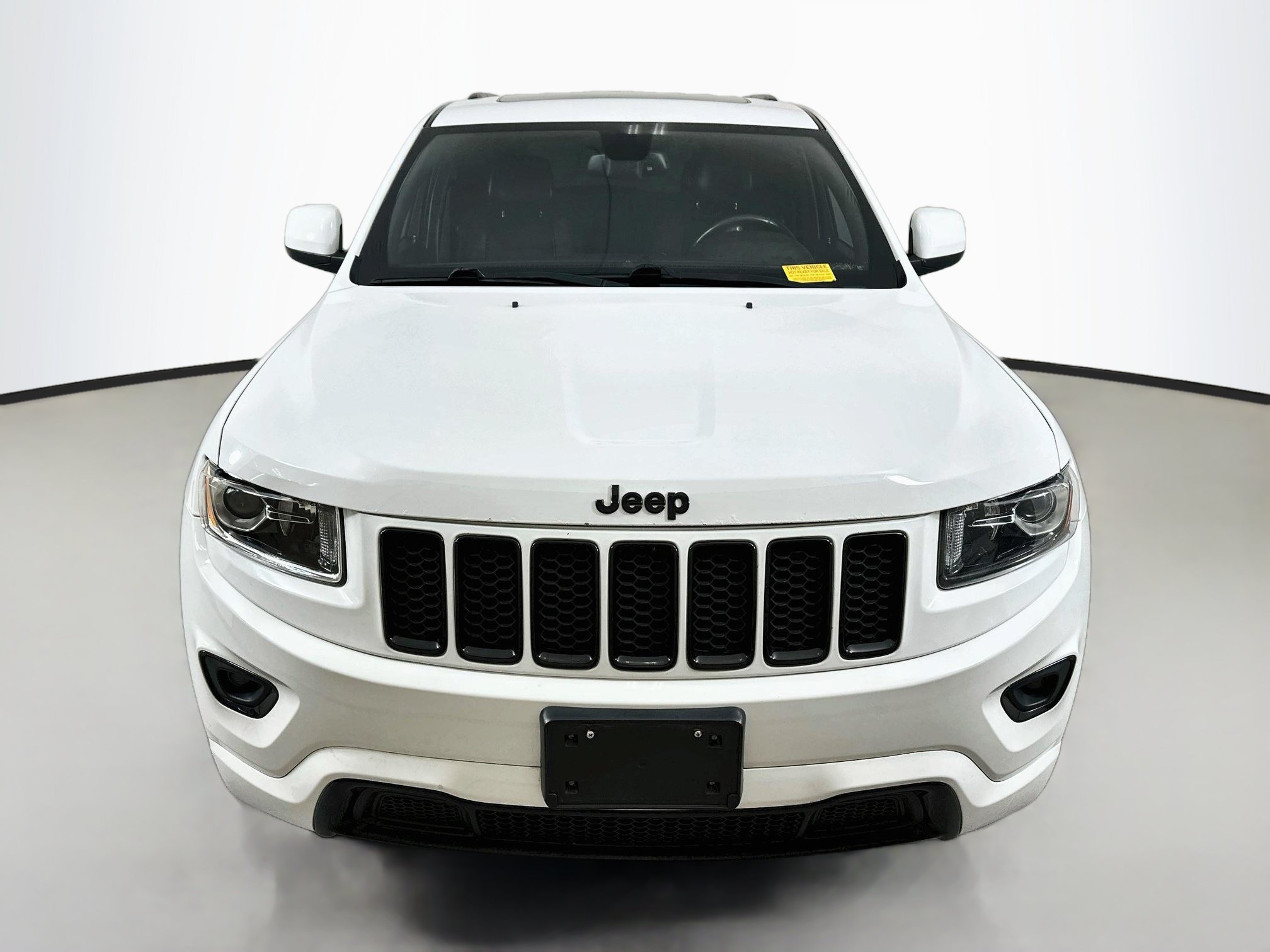 Used 2014 Jeep Grand Cherokee Altitude AWD/4WD image 2