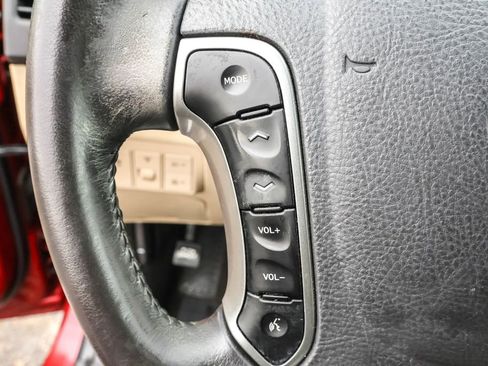 Used 2011 Hyundai Santa Fe Limited image 21