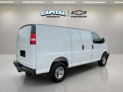 New 2025 Chevrolet Express 2500 Work Van w/ Driver Convenience Package image 5