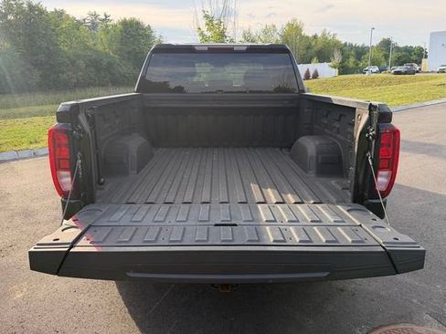 Used 2022 GMC Sierra 1500 Elevation AWD/4WD image 13