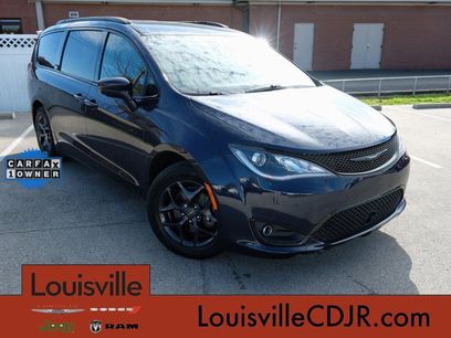 Used 2019 Chrysler Pacifica Touring-L w/ Advanced Safetytec Group