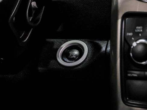 Used 2016 RAM 2500 Laramie w/ Sport Appearance Group AWD/4WD image 28